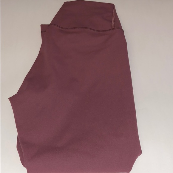 Lululemon Wunder Under HR 21” So Merlot - Picture 2 of 4